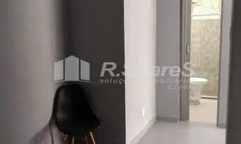 Imagem 5: Casa com 3 quartos sendo 1 suíte na Avenida Carlos Pontes- Jardim Sulacap