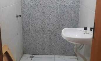 Imagem 2: Casa com 2 Quarto(s) e 1 banheiro(s) para Alugar, 48 m² por R$ 880 / Mês