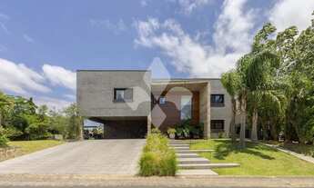 Imagem 2: Casa em Condomínio com 5 suítes