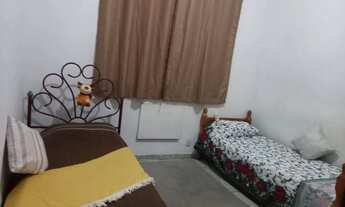 Imagem 5: QUARTO - ESTRLINHAS NO CÉU. A