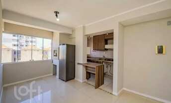 Imagem 2: PRONTO PRA MORAR! Apartamento à venda em Cidade Baixa com 32 m², 1 quarto