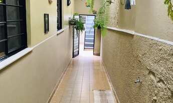 Imagem 3: Casa para venda tem 180 metros quadrados com 4 quartos em Fazendinha - Curitiba - PR