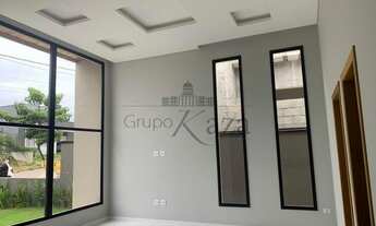 Imagem 2: Casa Condomínio - Condomínio Terras do Vale - 3 Dormitórios - 150m² - Não Permuta