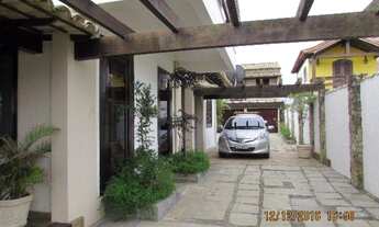 Imagem 2: Casa para Venda em Saquarema, ItaÚna, 6 dormitórios, 3 suítes, 5 banheiros, 8 vagas