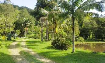 Imagem 6: Casa para venda tem 59000 metros quadrados com 4 quartos