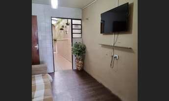 Imagem 6: Casa para venda tem 180 metros quadrados com 4 quartos em Fazendinha - Curitiba - PR