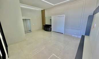 Imagem 6: Magnífica Casa Térrea no Alphaville 3 com 4 Suítes - Riquíssima em Armários