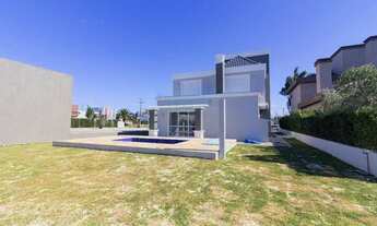 Imagem 5: Casa de condomínio térrea para venda possui 160 metros quadrados com 4 quartos