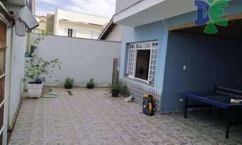 Imagem 4: Sobrado com 3 dormitórios à venda, 263 m² por R$ 800.000,00 - Parque Santo Antônio - Jacar