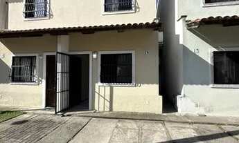 Imagem: CASA DUPLEX EM CONDOMINIO FECHADO