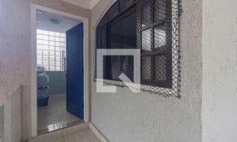 Imagem 2: Casa para Aluguel - Abranches, 2 Quartos, 130 m2