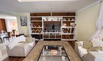 Imagem 3: Fellipe creci-6944- Locação - Ponta Negra Boulevard - Casa c/5 suítes - R$ 11.000/mês - Po