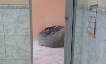 Imagem 6: Aluga-se kitnet Casa com 1 dormitório