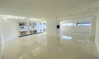 Imagem 2: Apartamento com 3 dormitórios sendo 1 suíte em Porto Alegre