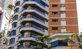 Imagem 7: Apartamento à venda em Vila Andrade com 213 m², 5 quartos, 2 suítes, 4 vagas