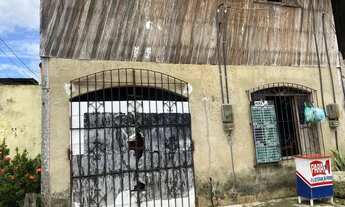 Imagem: Vende -se terreno com duas casas no bairro