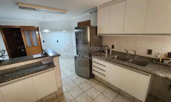 Imagem 2: Apartamento à venda no Centro com 4 dormitórios