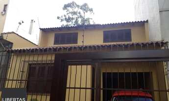 Imagem 3: Casa sobrado no bairro Auxiliadora de 3 dormitórios e 3 vagas
