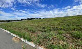 Imagem: Oportunidade Única no Condomínio Solar