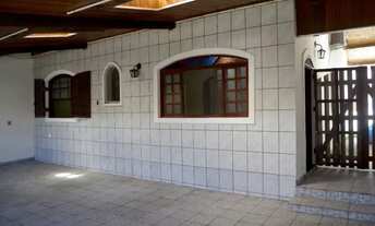 Imagem 6: Vendo casa com Piscina no Adrianópolis! Pronta para transferir