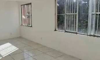 Imagem 2: Apartamento com 3 dormitórios à venda, 82 m² por R$ 295.000,00 - Stiep - Salvador/BA