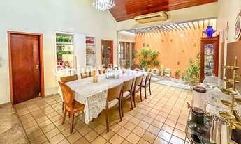 Imagem: Casa a venda no Ininga com 6 Quartos TR203396