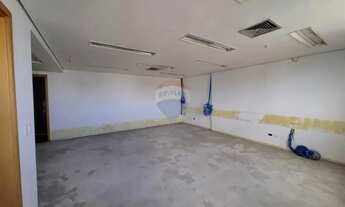 Imagem 3: Conjunto Comercial para Locação 300 m² 7 Salas 12 Banheiros 7 Vagas Saúde