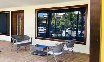 Imagem 4: 5 SUÍTES MAIS GABINETE - COND. FECHADO - PRÓXIMO A PRAIA - CAMPO DE FUTEBOL E DE VÔLEI