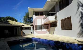 Imagem: Casa à venda, 7 quartos, 6 suítes, 10