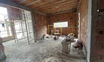 Imagem 3: LANÇAMENTO EXCLUSIVO! Casa com 3 Quartos, Suíte, Piscina e Área Gourmet no Jardim Mariléa