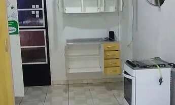 Imagem 2: Kitnet/ Studio com 1 Quarto(s) e 1 banheiro(s) para Alugar, 22 m² por R$ 480 / Mês