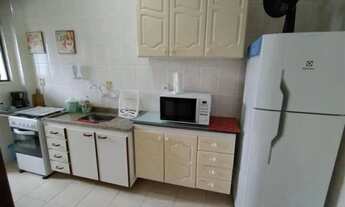 Imagem 7: Apto mobiliado 1 quarto, 100m do mar, com pequena vista, ao lado fonte interativa da Tupi