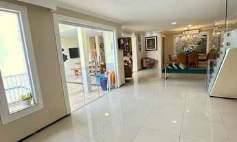 Imagem: Casa Duplex em condomínio no Olho Dágua