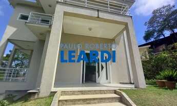 Imagem: CASA EM CONDOMÍNIO - ARUJAZINHO 1, 2, 3