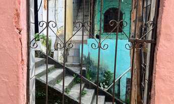 Imagem 2: Vendo casa 2/4 perto do final de linha de Pernambues