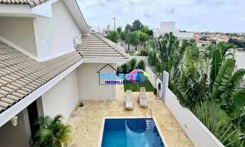 Imagem: Casa a venda de esquina Condomínio Residencial