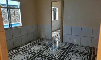 Imagem 5: Alugo casa em ótima localização e em ótimo estado