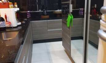 Imagem 2: EXCELENTE APTO DE 03 QUARTOS TODO REFORMADO