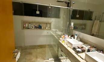 Imagem 5: Espaçosa Casa á venda 4/4 suítes com Piscina privativa e área gourmet