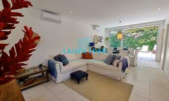 Imagem 2: Casa com piscina privativa a 20mts do mar, 4 suítes em Juquehy