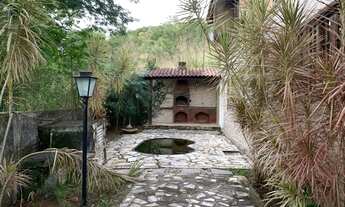 Imagem 4: Linda Casa Madeira em Condomínio no Arsenal