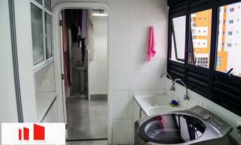 Imagem 4: Permuta - Apartamento todo MOBILIADO - 4 DORMS - Excelente localização!!