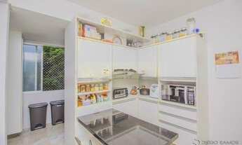 Imagem 6: Apartamento para venda possui 136 metros quadrados com 3 quartos em Auxiliadora - Porto Al