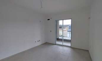 Imagem 4: Casa disponível no centro de Eusébio, fino acabamento