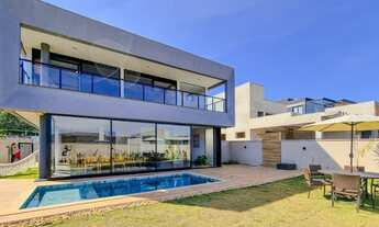 Imagem: Casa para venda tem 299 metros quadrados