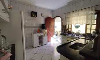 Imagem 3: Jacarei - Casa Padrão - Jardim Emilia