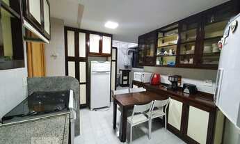 Imagem 7: Apartamento para Aluguel - Ingá, 4 Quartos, 160 m2