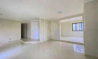 Imagem 3: Apartamento de 157 m2, 3 suítes, 3 vagas de garagem à venda na Vila Andrade!