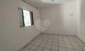 Imagem 5: Casa de fundo !! 1 dormitório, sala , cozinha e banheiro