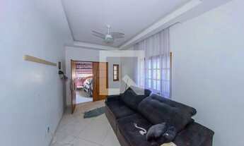 Imagem: Casa à Venda - Irajá, 2 Quartos, 70 m2